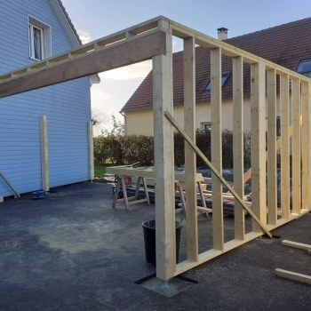 Carport à Gonneville en Auge : début de chantier