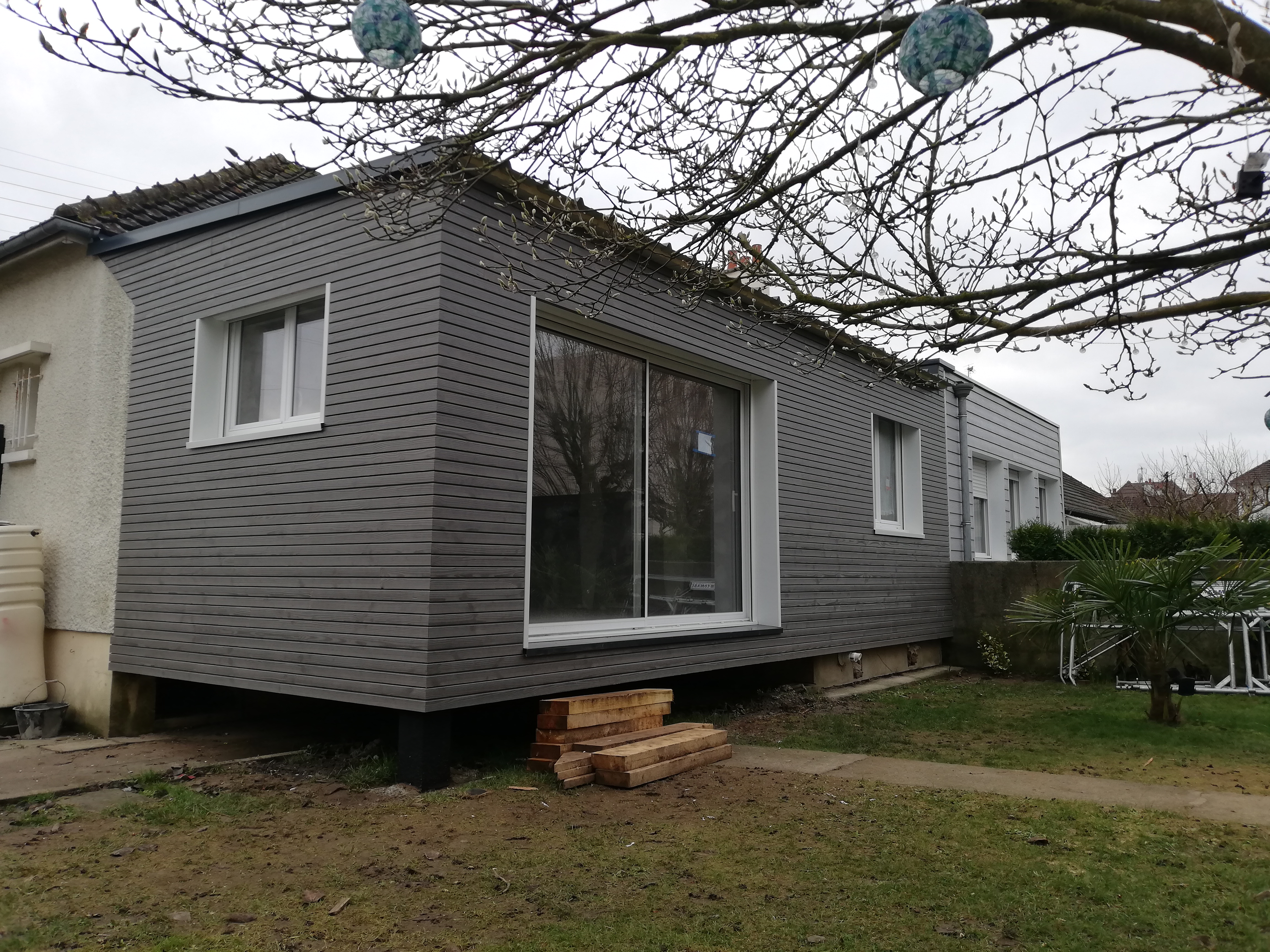 extension bois à Caen