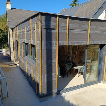 Extension par O2b-bardage